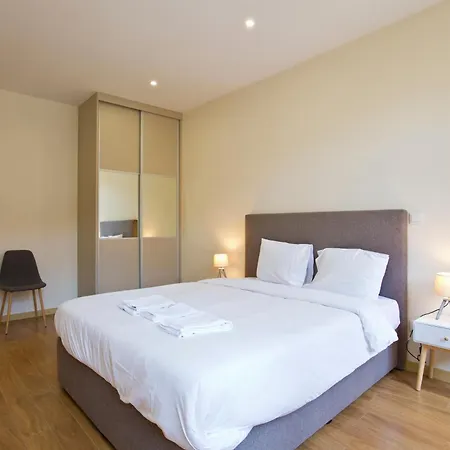 Aposentus - Cs Trindade *