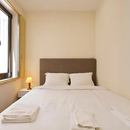 Aposentus - Cs Trindade Apartament