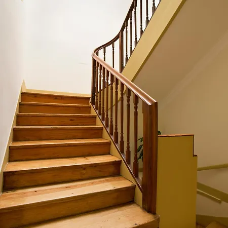 Aposentus - Cs Trindade Apartament