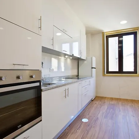 Aposentus - Cs Trindade Oporto